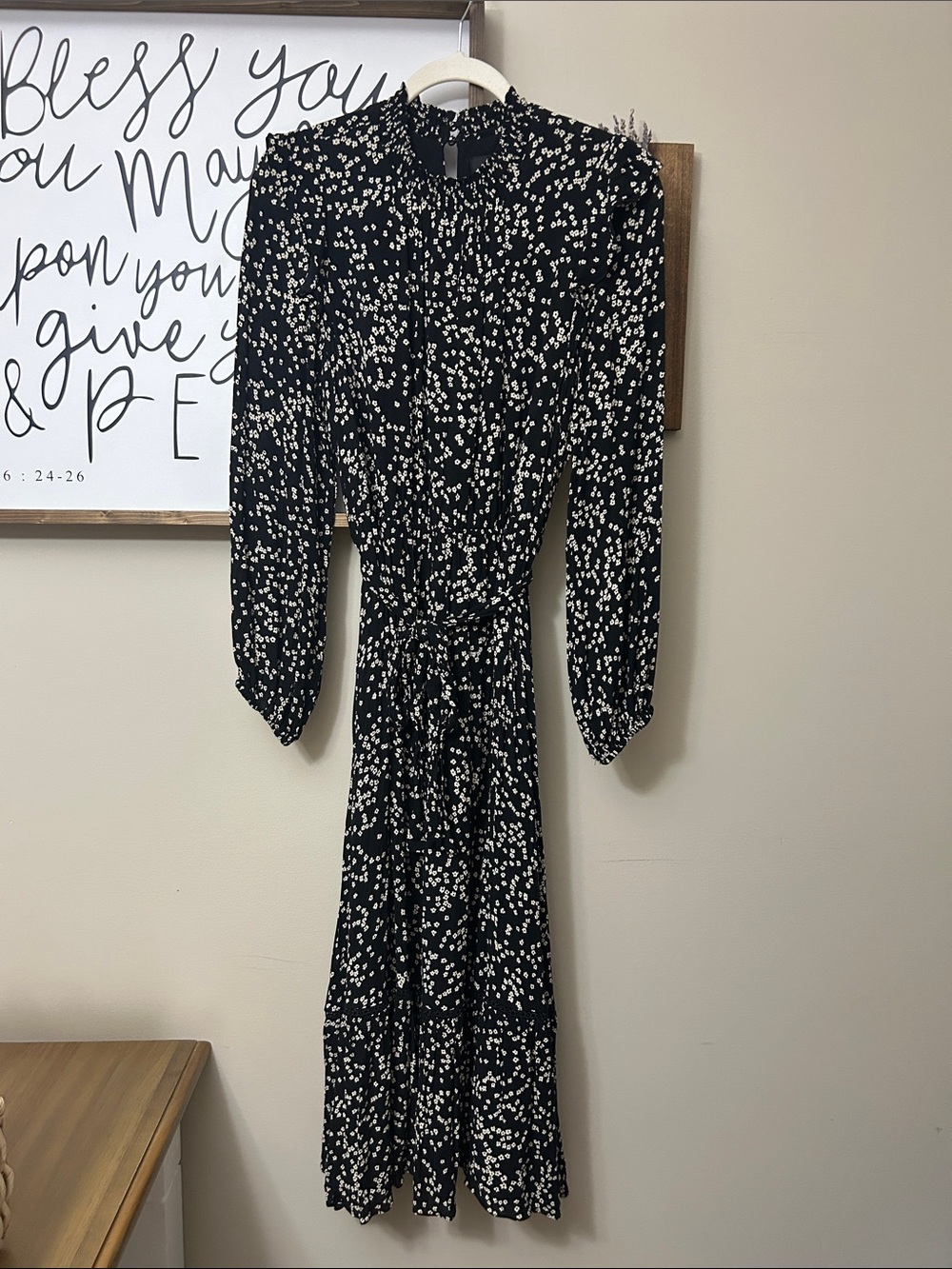 EVER NEW Black & White Printed Long Sleeve Midi Dress